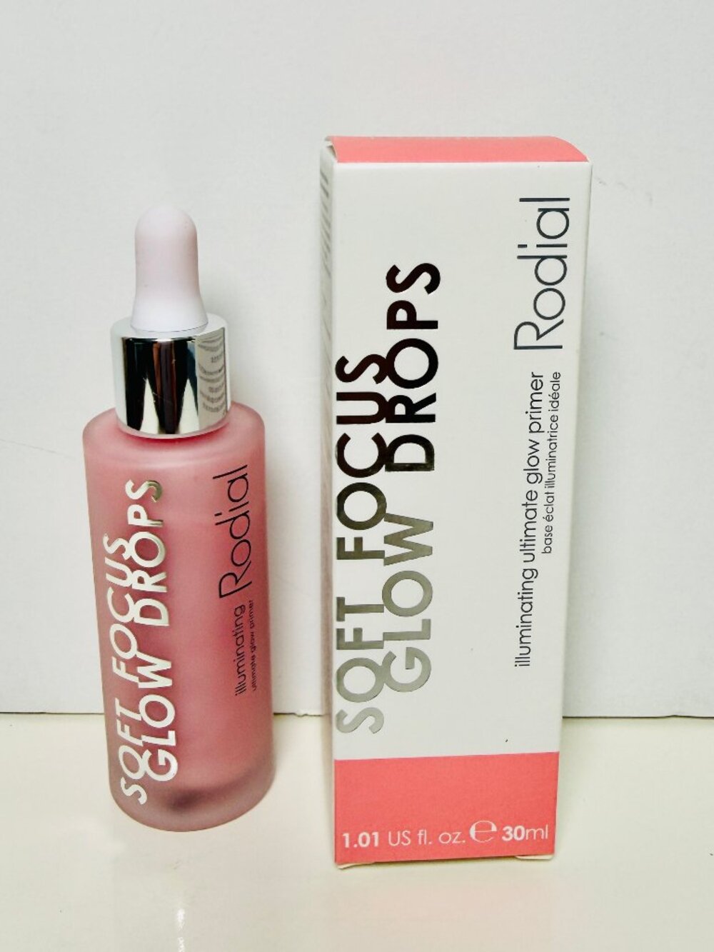 Rodial Soft Focus Glow Drops Illuminating Primer 30 mL New